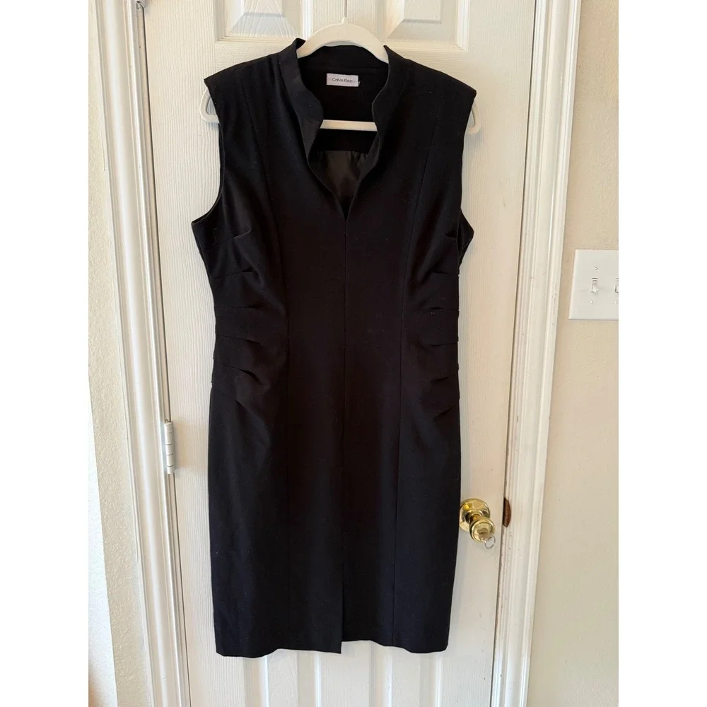Calvin Klein Black Sleeveless Sheath Dress Mock Neck Business Casual Size 12 - Picture 1 of 10